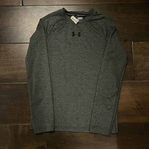 Under Armour Boys Fitted Top - Picture 2 of 3